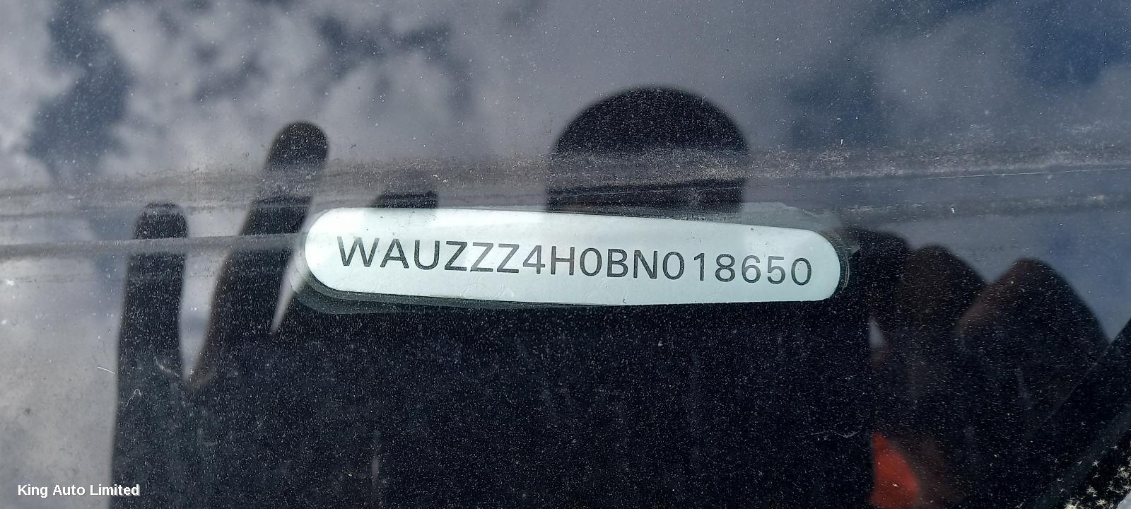 Audi - Audi A8 2011 Airbag Module/Sensor