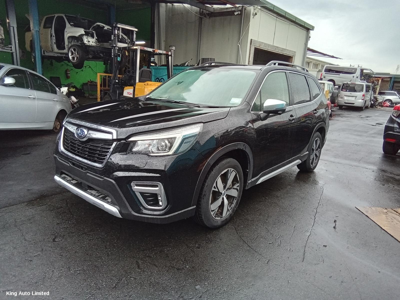 Subaru FORESTER 2020 Right Front 1/4 Door Glass thumbnail 2