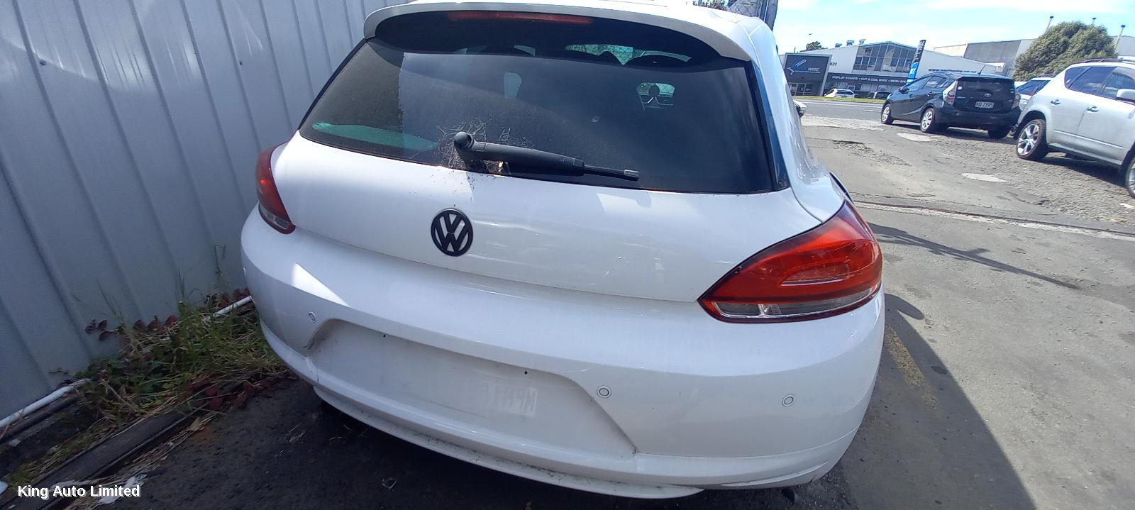Volkswagen SCIROCCO 2011 Fan thumbnail 3