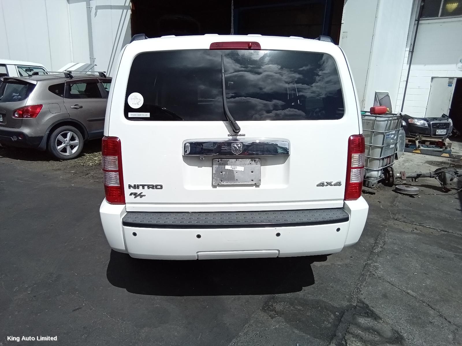 Dodge NITRO 2008 Right Guard thumbnail 3