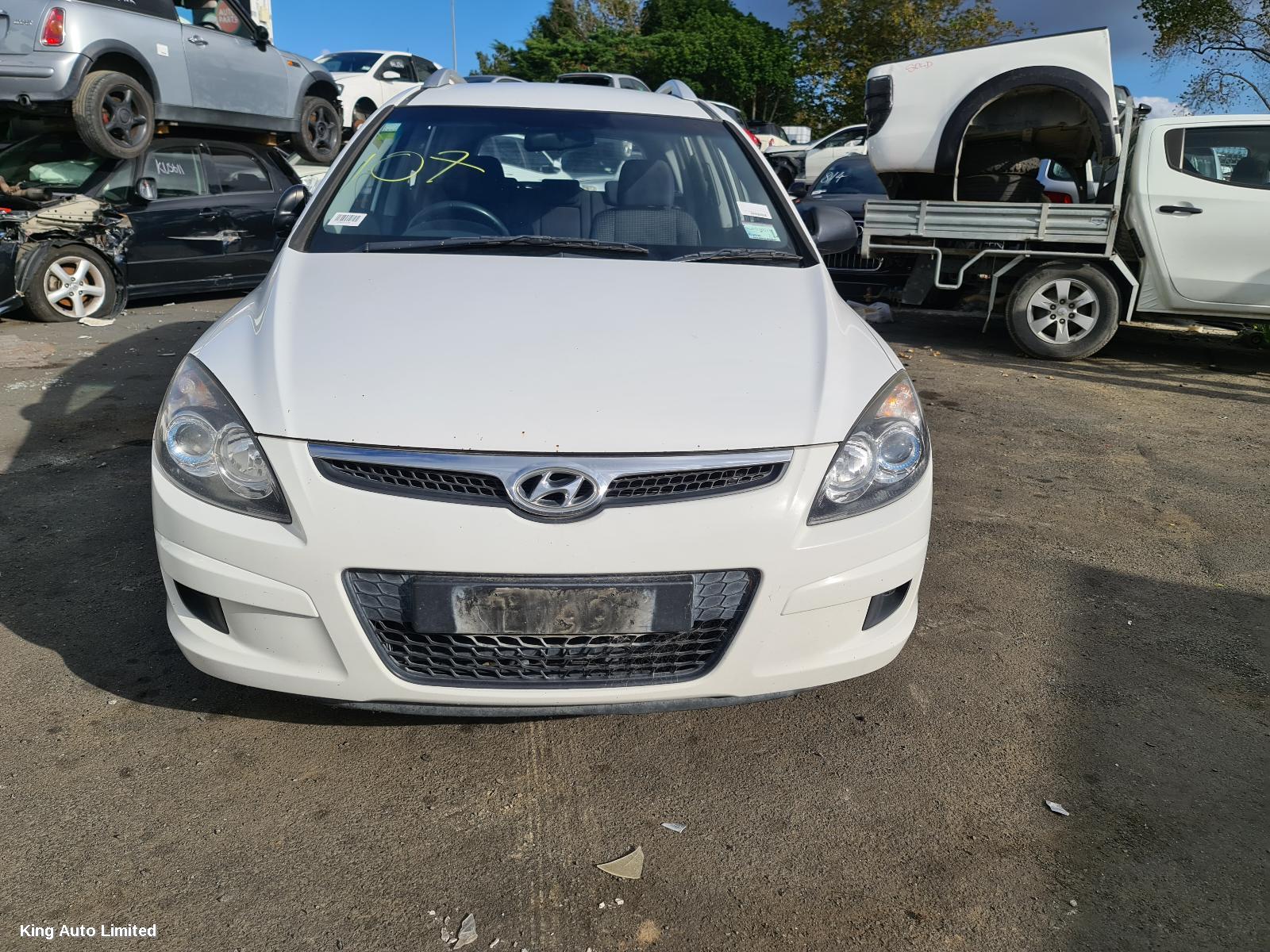 Hyundai - Hyundai I30 2010 Left Taillight