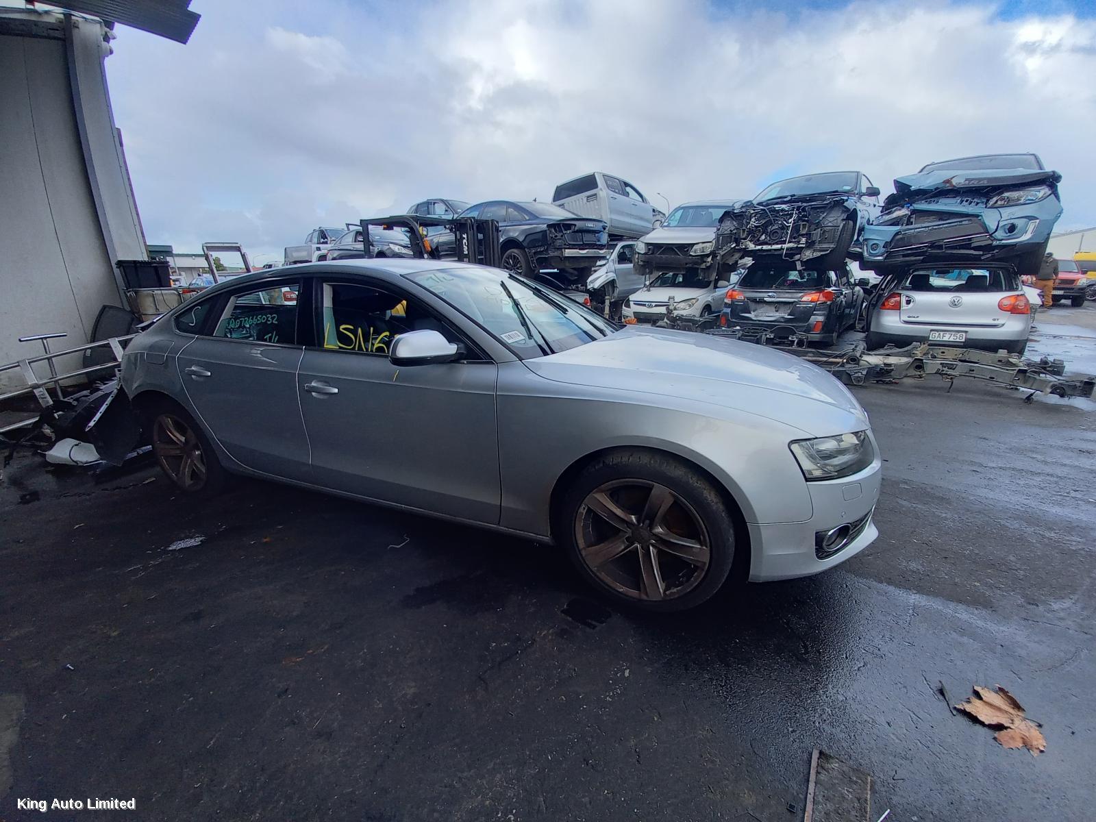 Audi A5 2011 Right Indicator/Fog/Side thumbnail 2