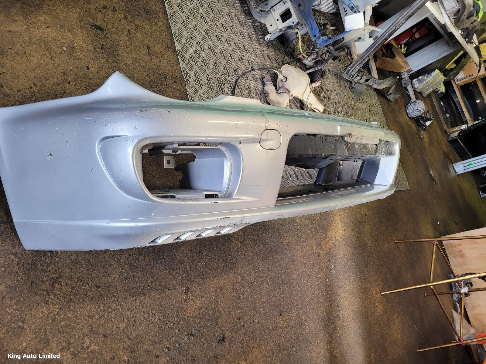 Subaru IMPREZA 2000 Front Bumper thumbnail 3