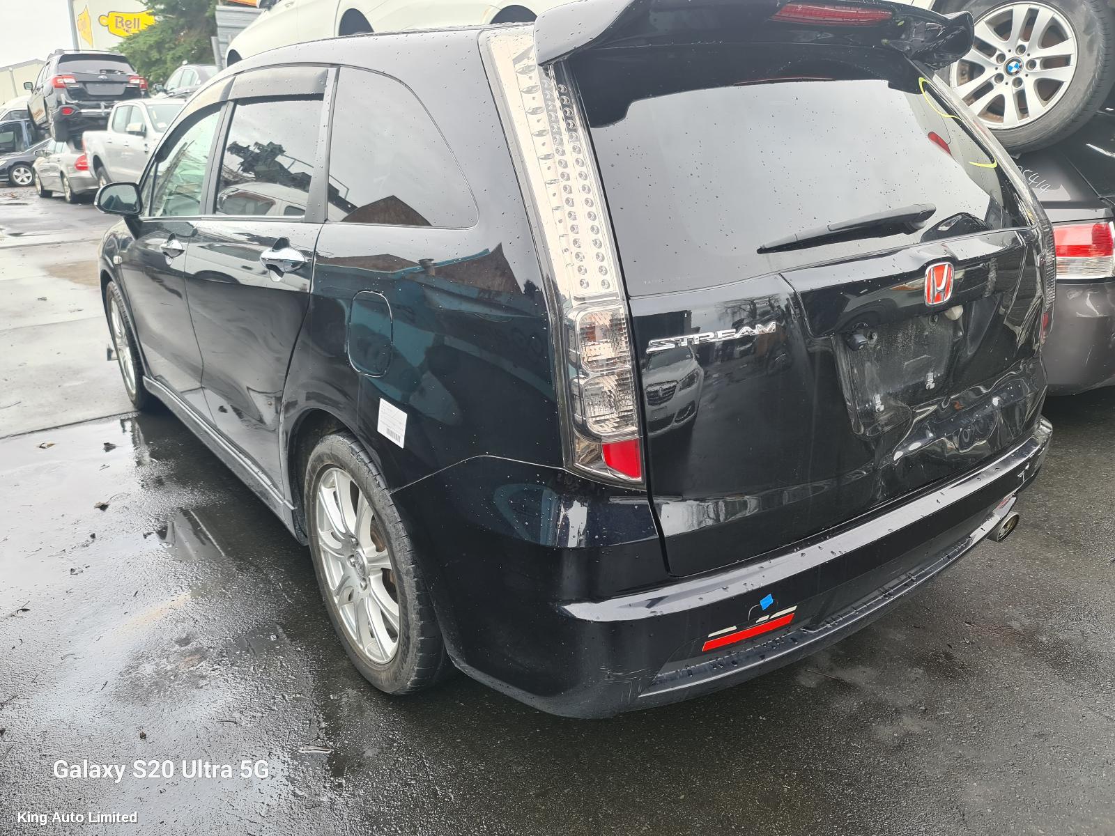 Honda STREAM 2008 Left Taillight thumbnail 3