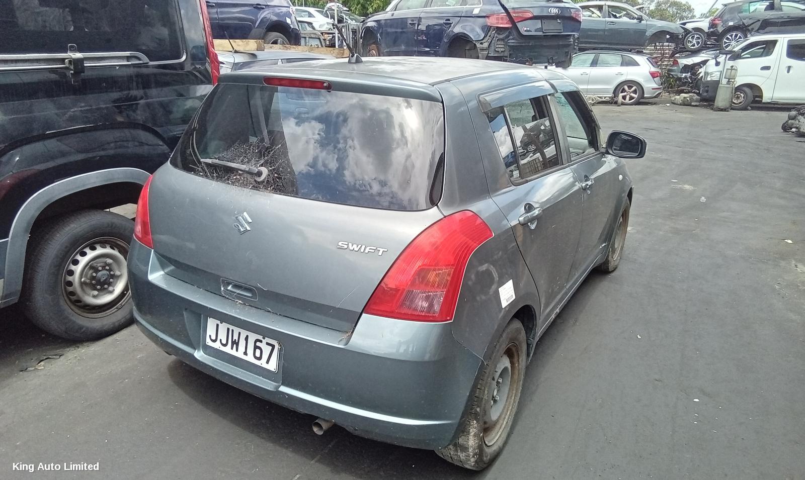 Suzuki SWIFT 2005 Right Guard thumbnail 3