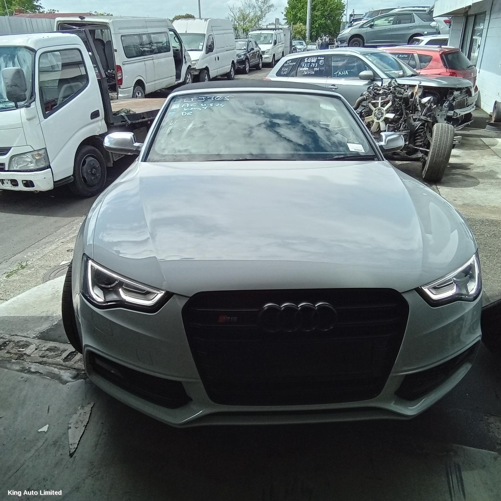 Audi A5 2015 Bonnet thumbnail 1