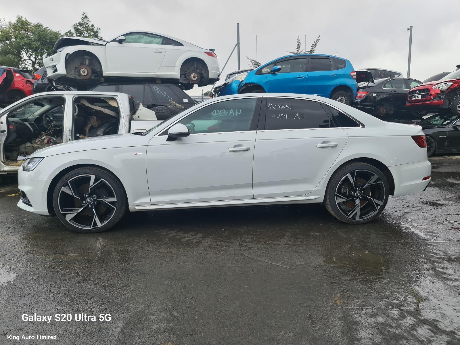 Audi A4 2016 Left Front Door thumbnail 3