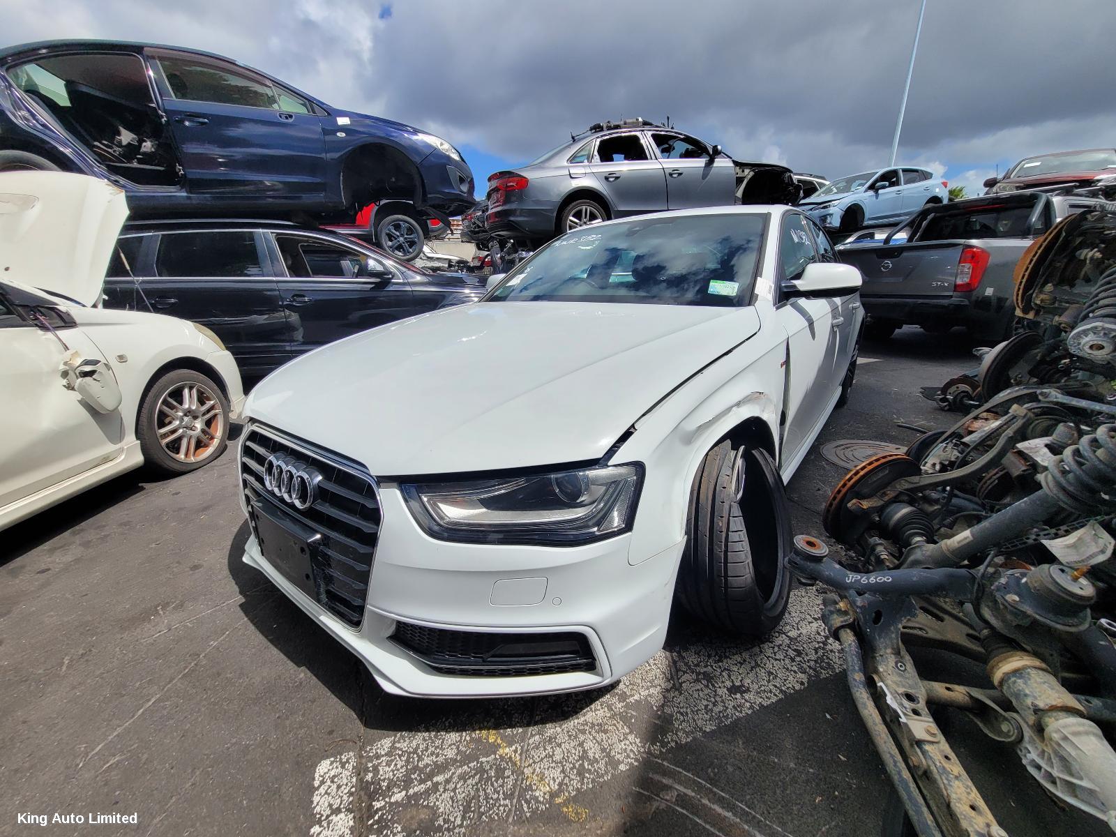 Audi A4 2015 Left Door Mirror thumbnail 3