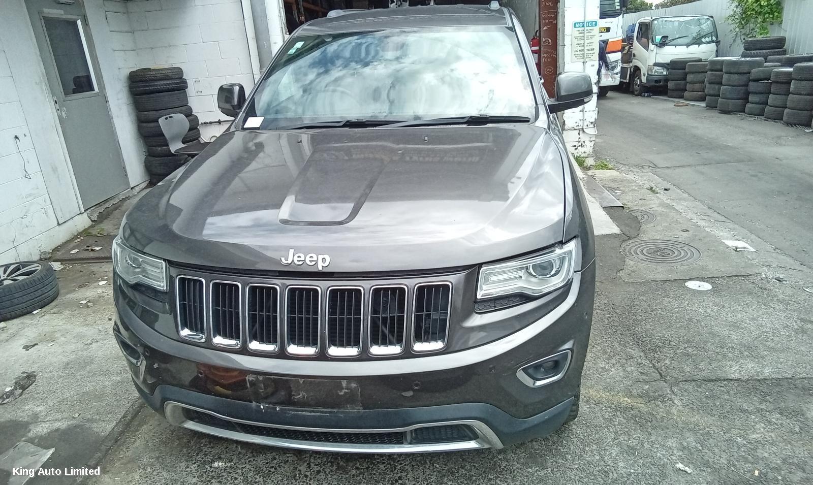 Jeep - Jeep GRANDCHEROKEE 2014 Right Guard