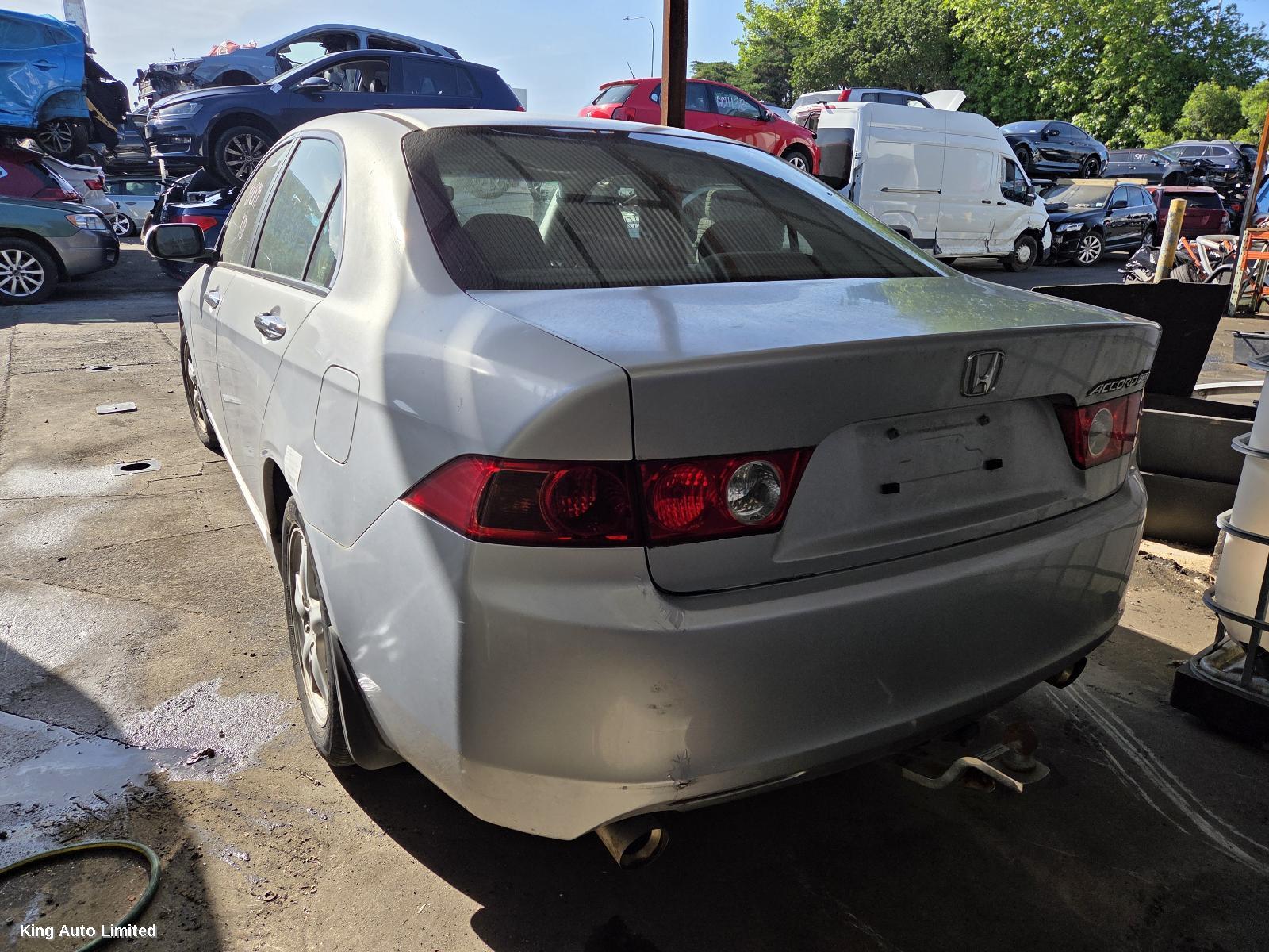 Honda ACCORD 2003 Right Guard thumbnail 3