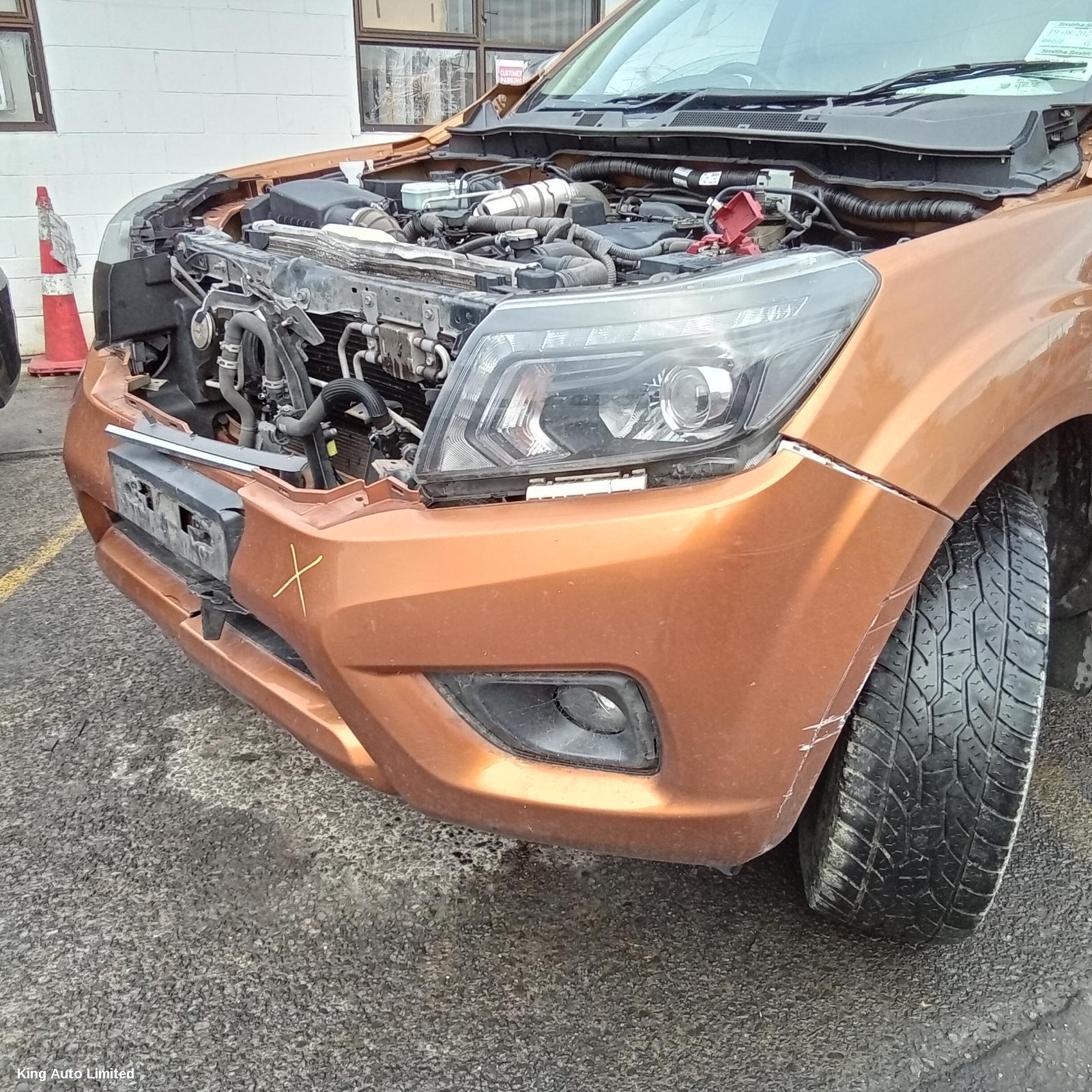 Nissan NAVARA 2019 Left Door Mirror thumbnail 2