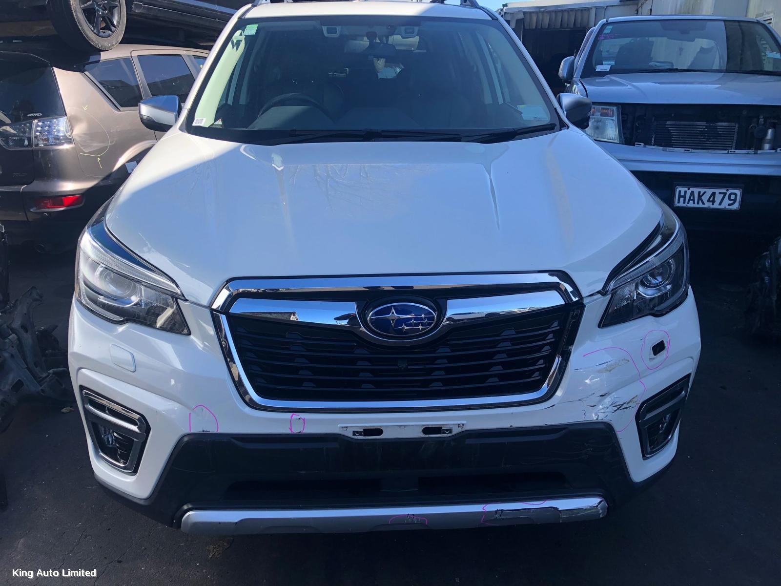 Subaru FORESTER 2019 Right Rear Side Glass thumbnail 2
