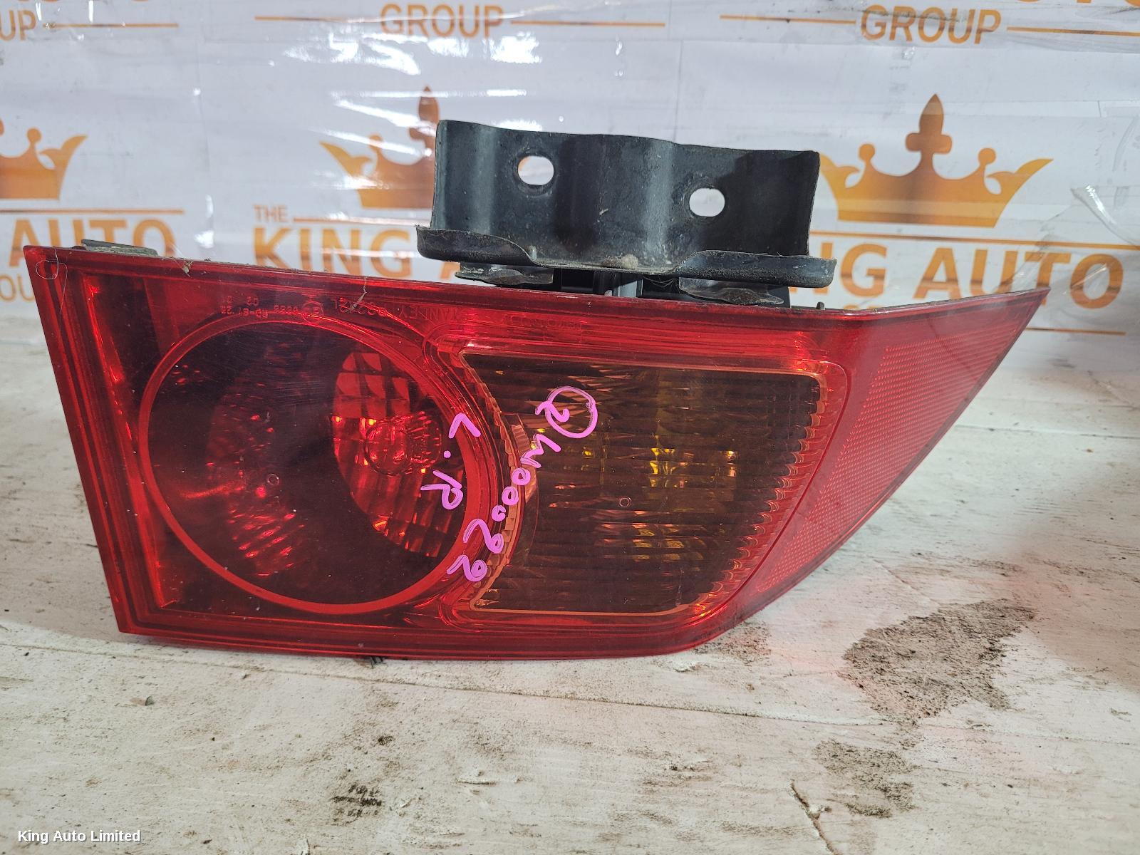 Honda - Honda ACCORD 2003 Left Taillight