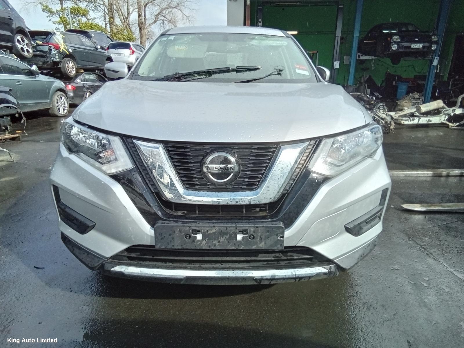 Nissan XTRAIL 2021 Left Taillight thumbnail 2
