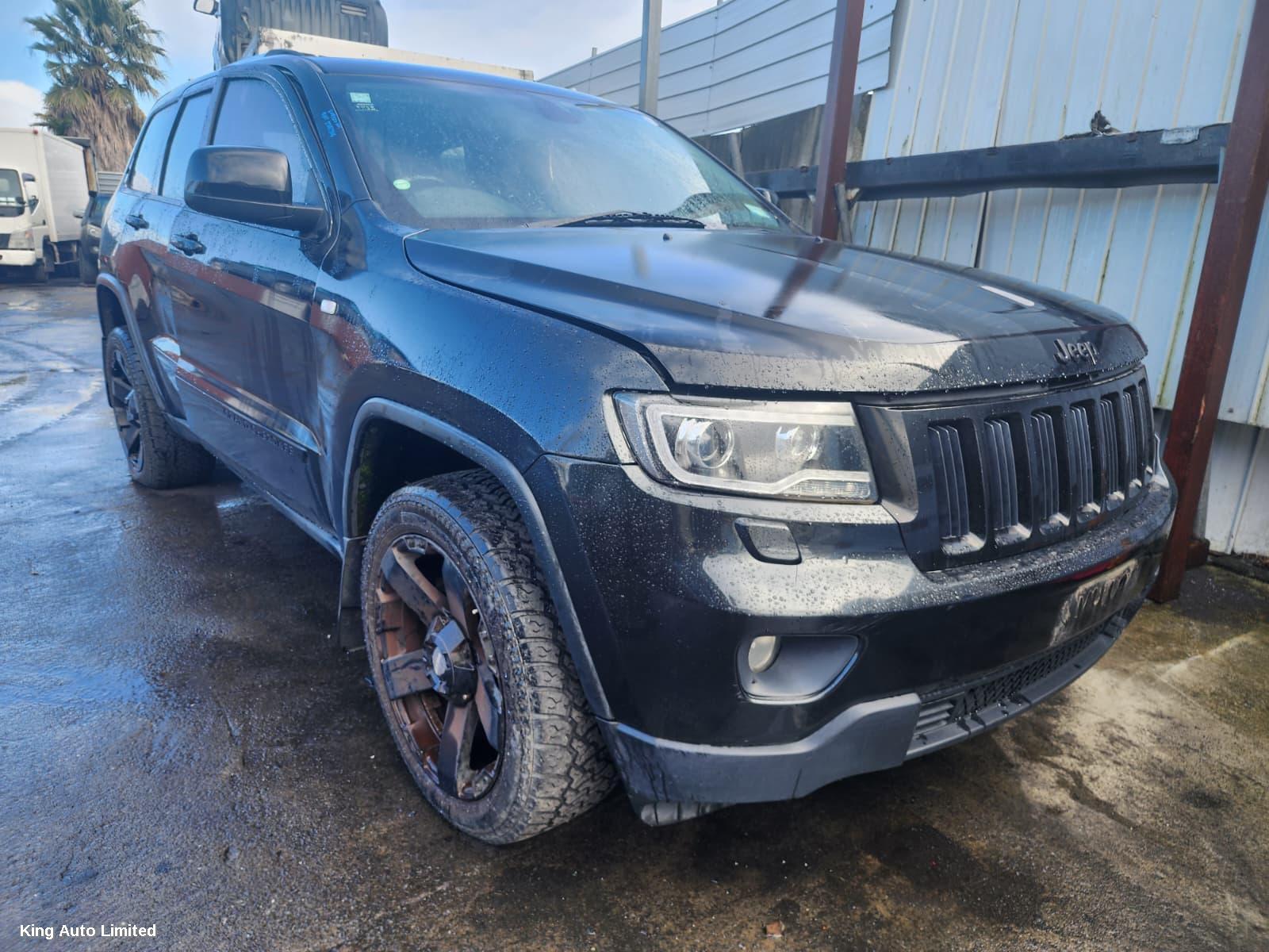 Jeep - Jeep GRANDCHEROKEE 2013 Right Headlamp