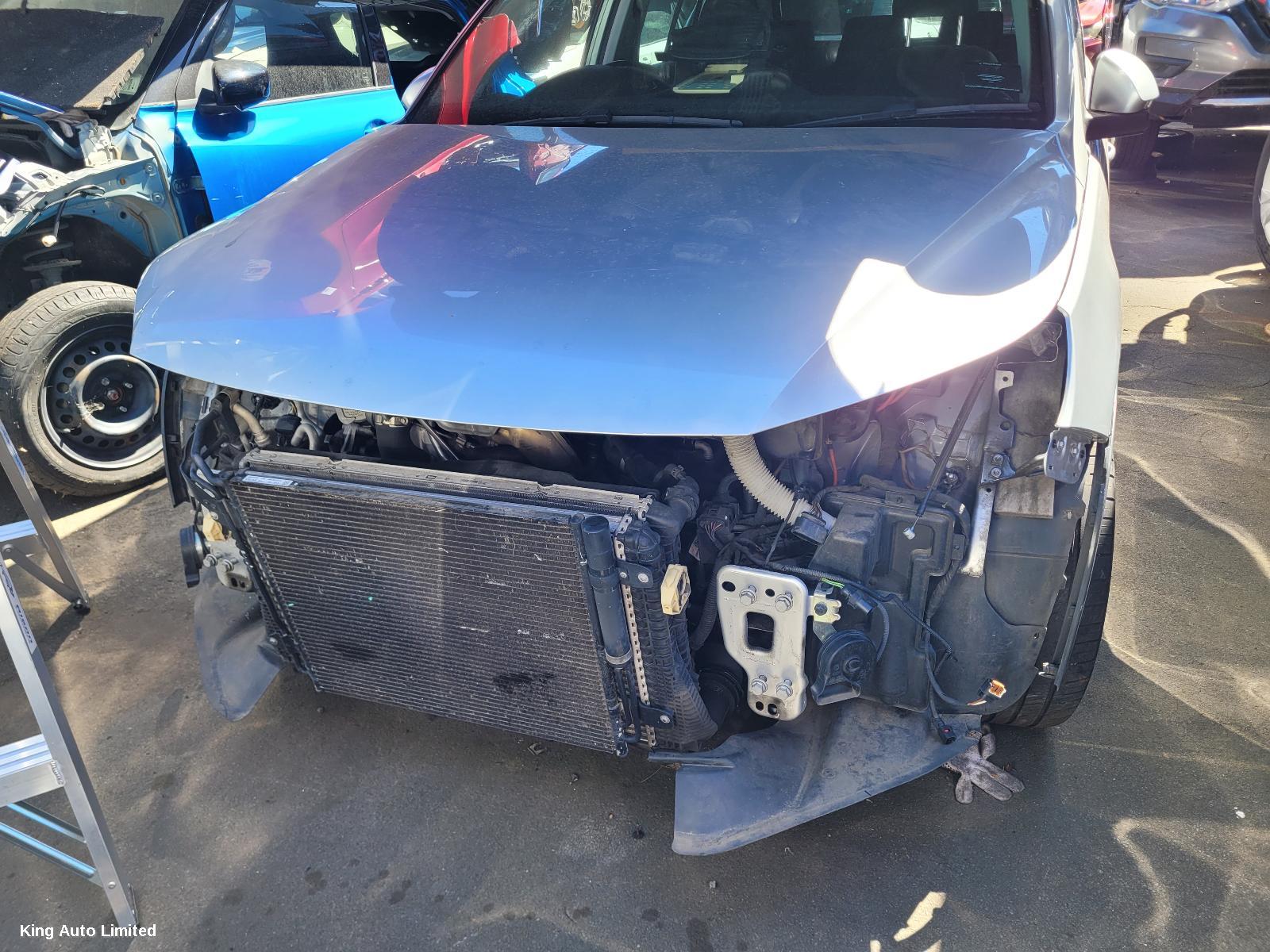 Volkswagen TIGUAN 2013 Left Guard Liner thumbnail 3