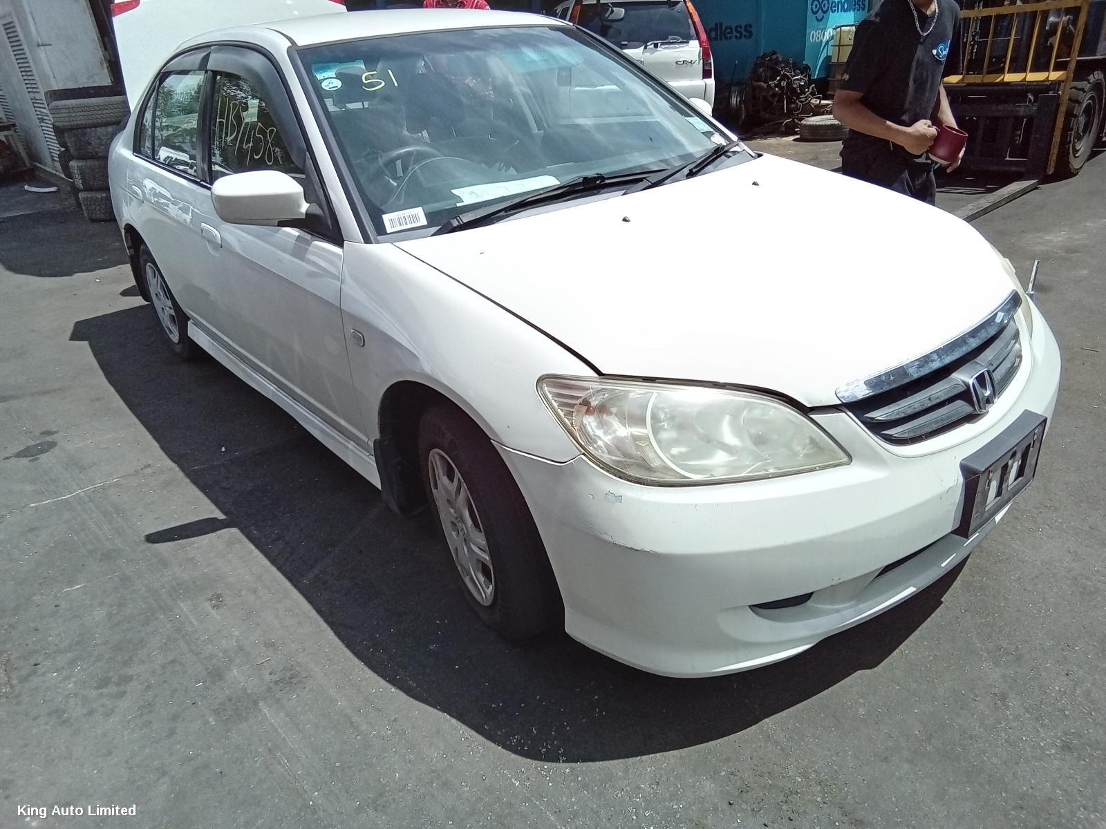 Honda CIVIC 2004 Right Headlamp thumbnail 2