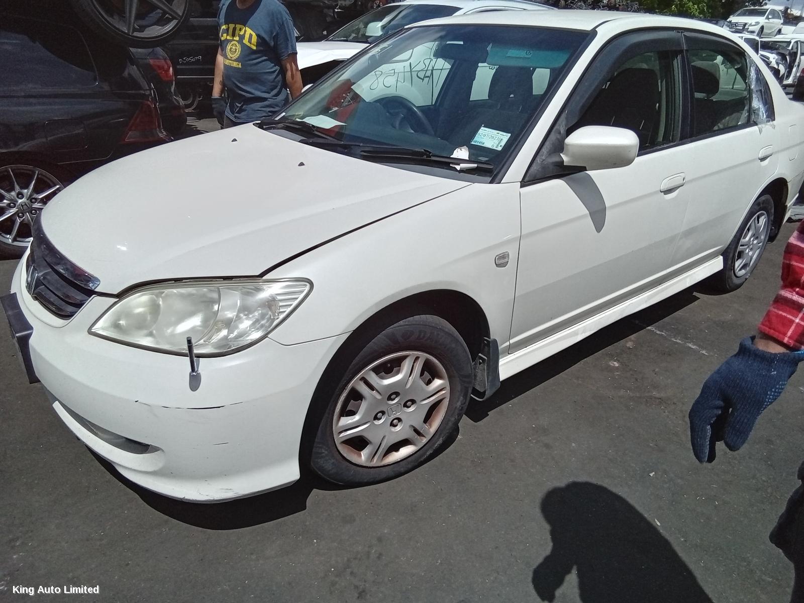 Honda CIVIC 2004 Right Headlamp thumbnail 3