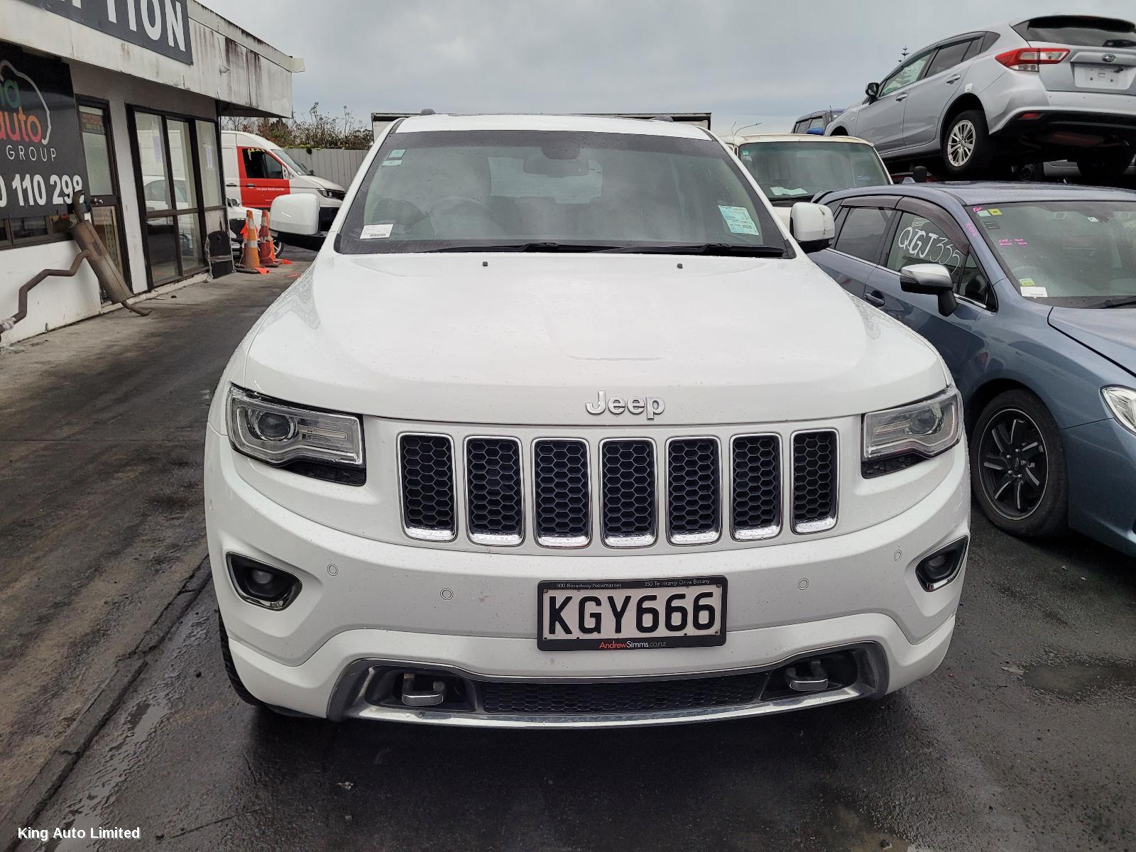 Jeep - Jeep GRANDCHEROKEE 2016 Left Door Mirror