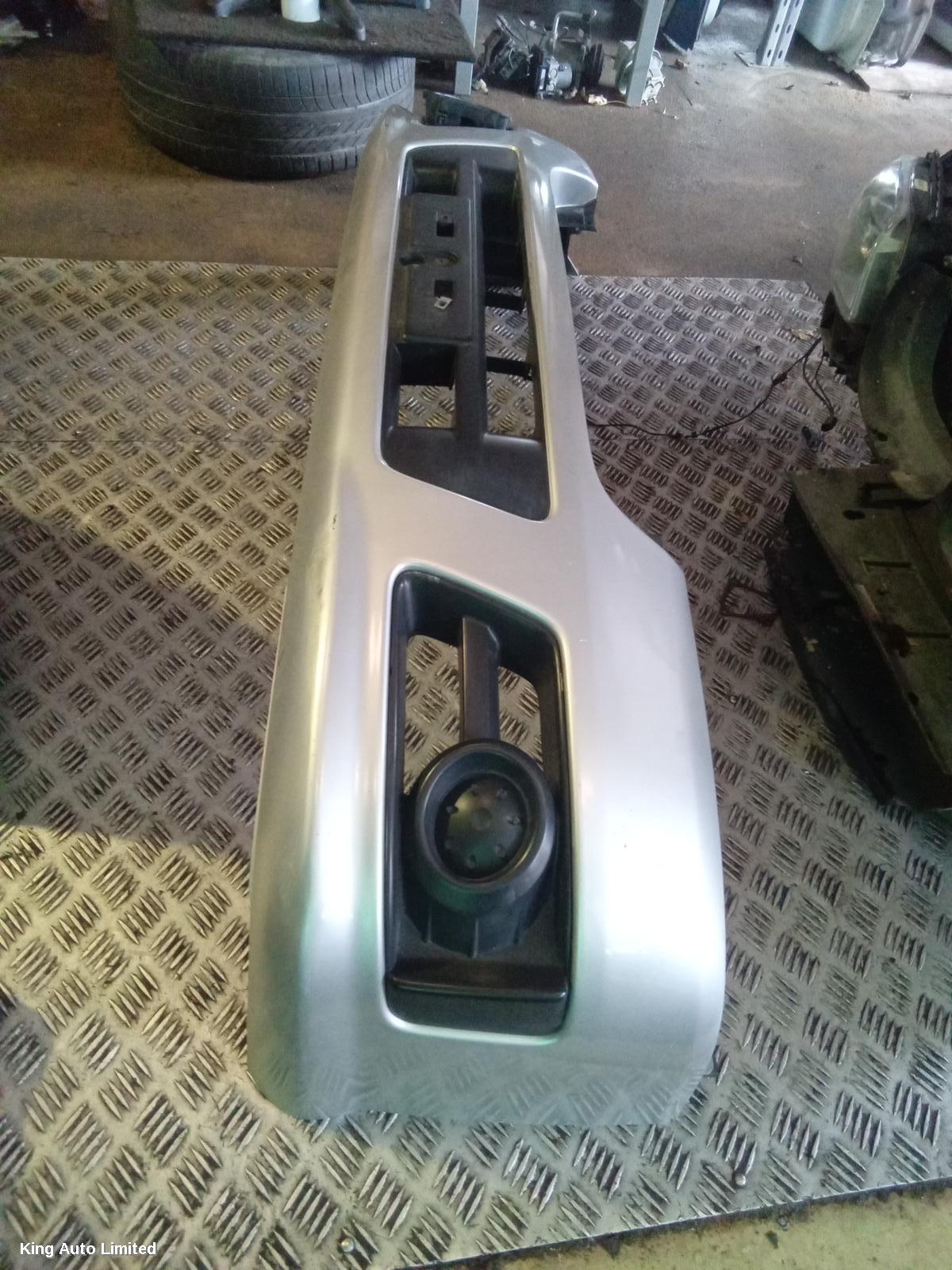 Nissan URVAN 2009 Front Bumper thumbnail 2