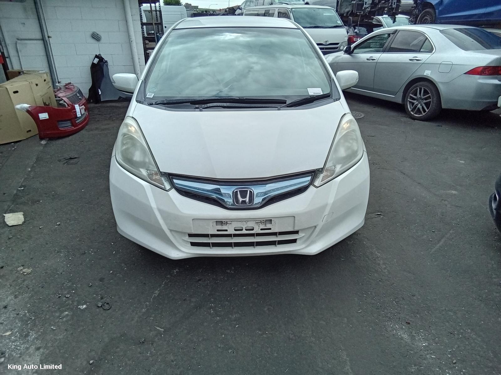 Honda JAZZ 2013 Left Taillight thumbnail 1