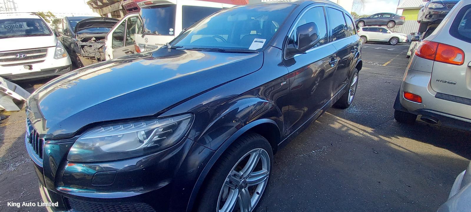 Audi Q7 2013 Right Door Mirror thumbnail 2