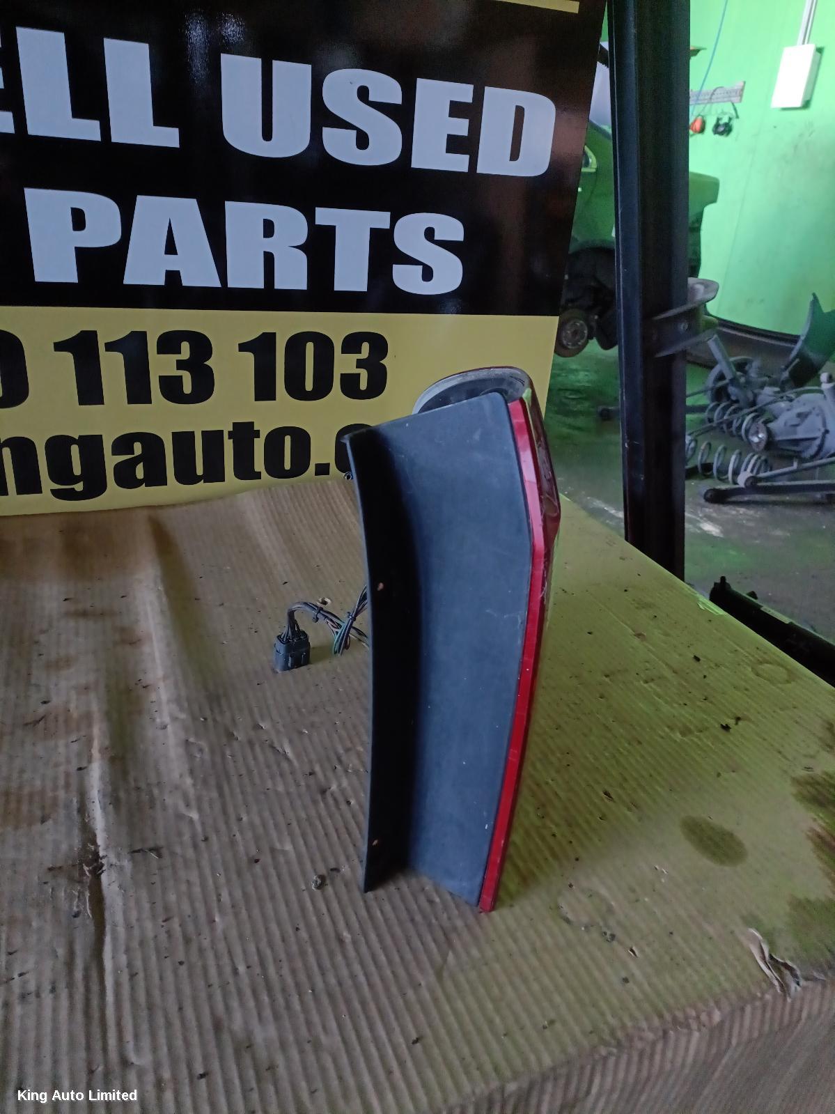 Ford TERRITORY 2004 Right Taillight thumbnail 2