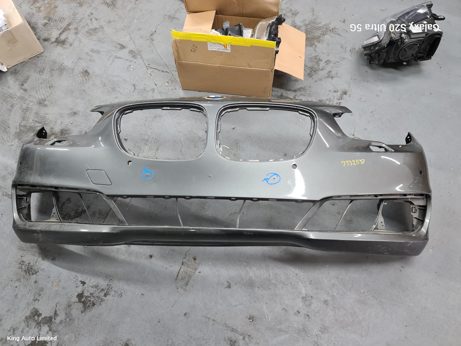 BMW - BMW 5 SERIES 2011 Front Bumper