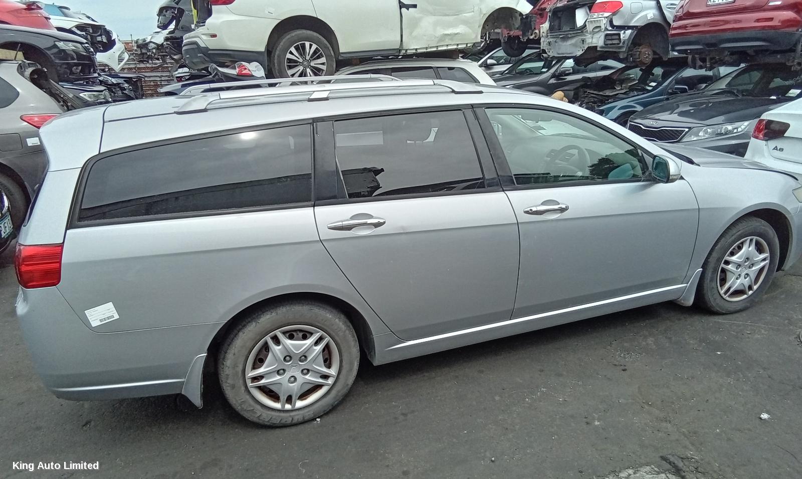 Honda ACCORD 2004 Rear Bumper thumbnail 3