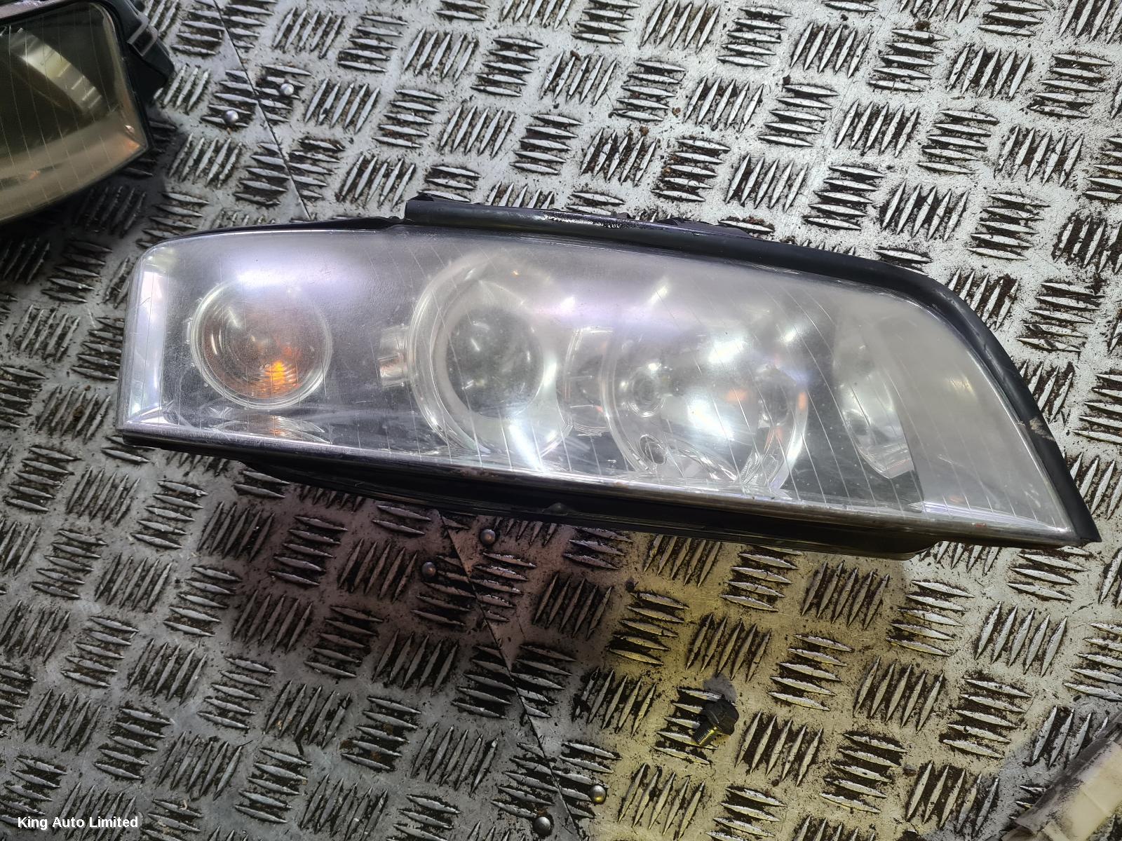 Audi A4 2005 Right Headlamp thumbnail 1