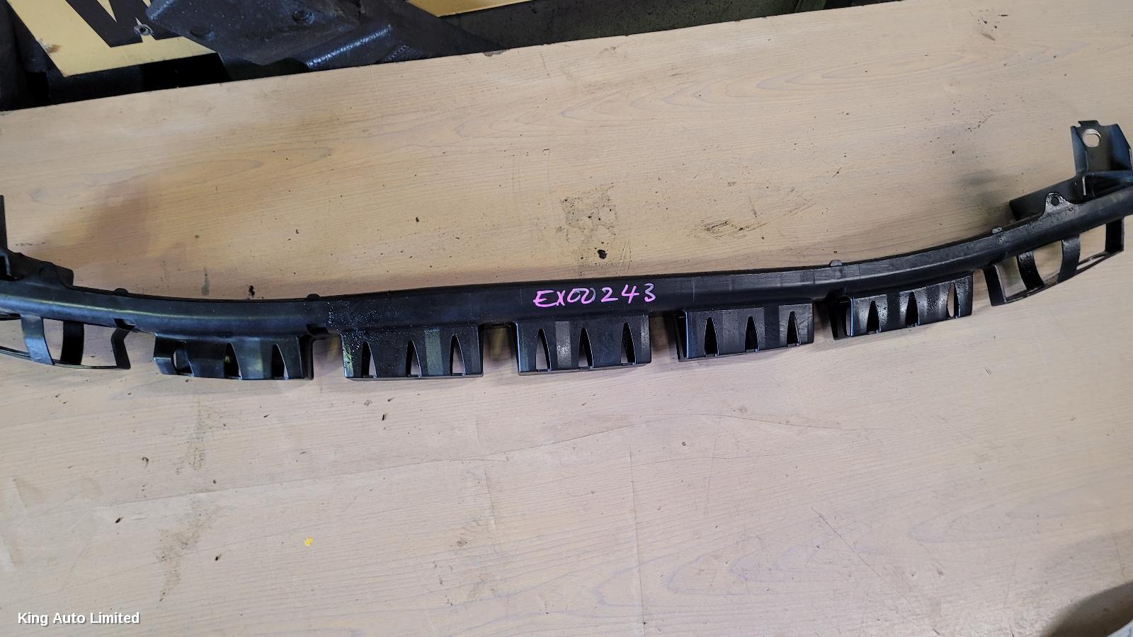 Suzuki - Suzuki SWIFT 2007 F/Bar Reinforc/Brack
