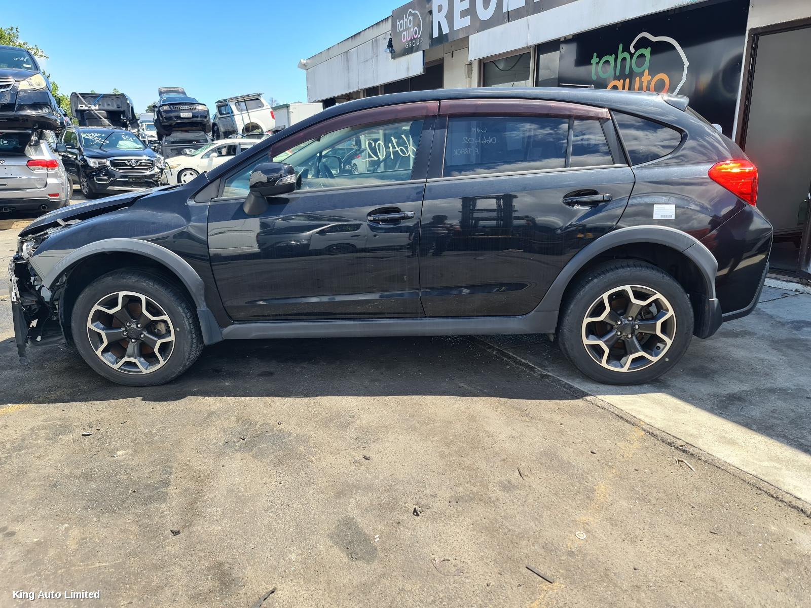 Subaru XV 2014 Left Front Door thumbnail 3