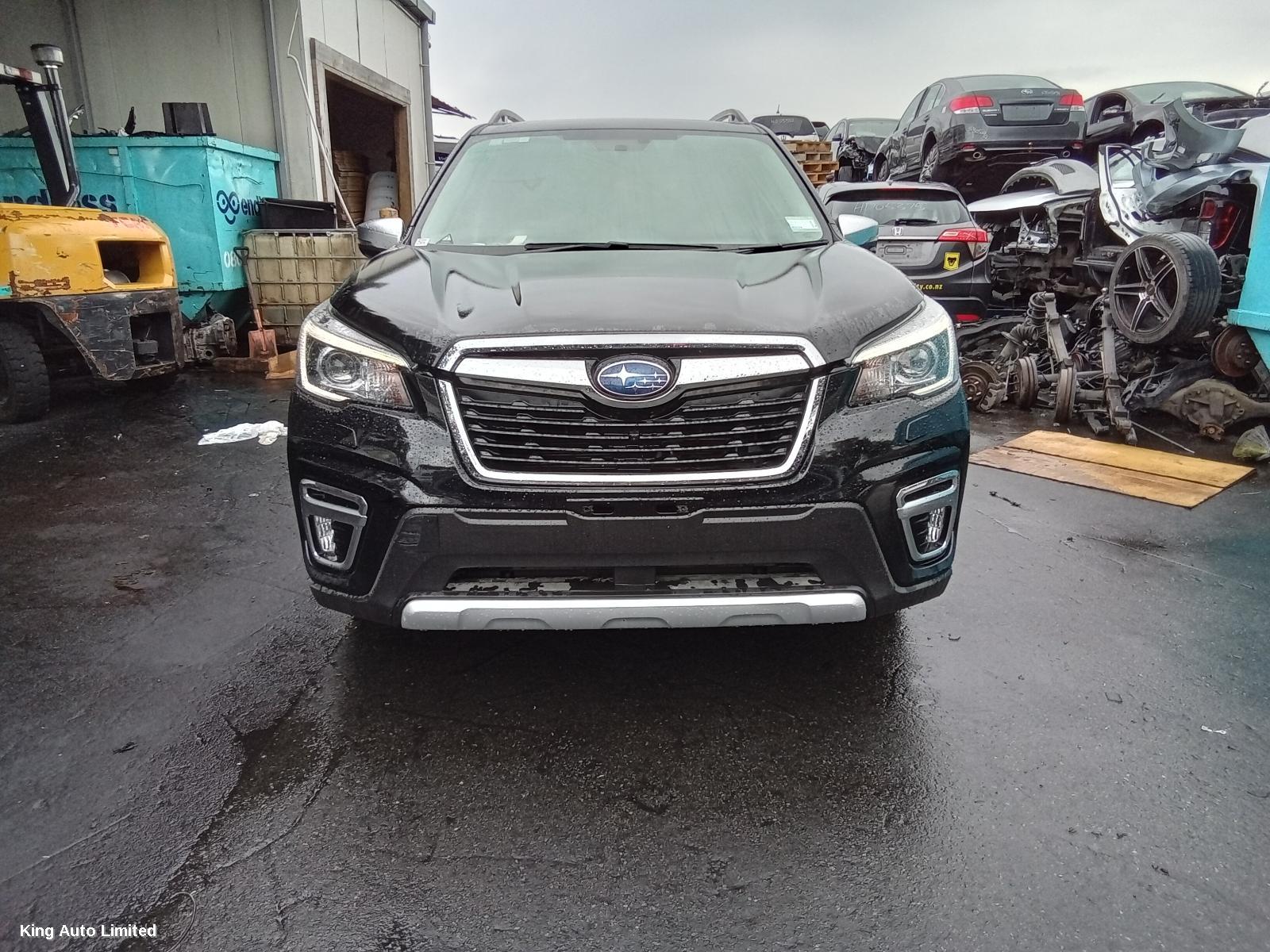 Subaru FORESTER 2020 Right Guard Liner thumbnail 1