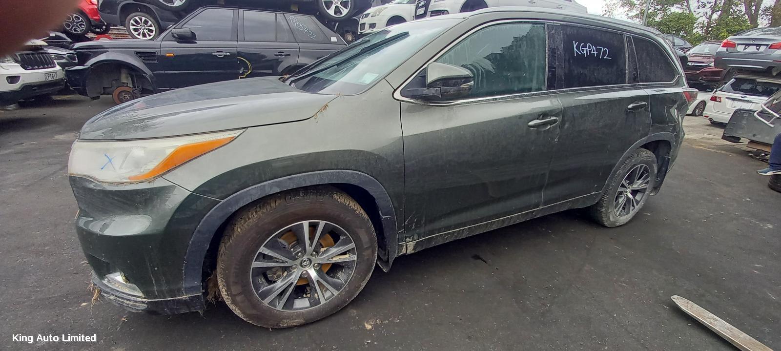 Toyota - Toyota KLUGER 2016 Bonnet