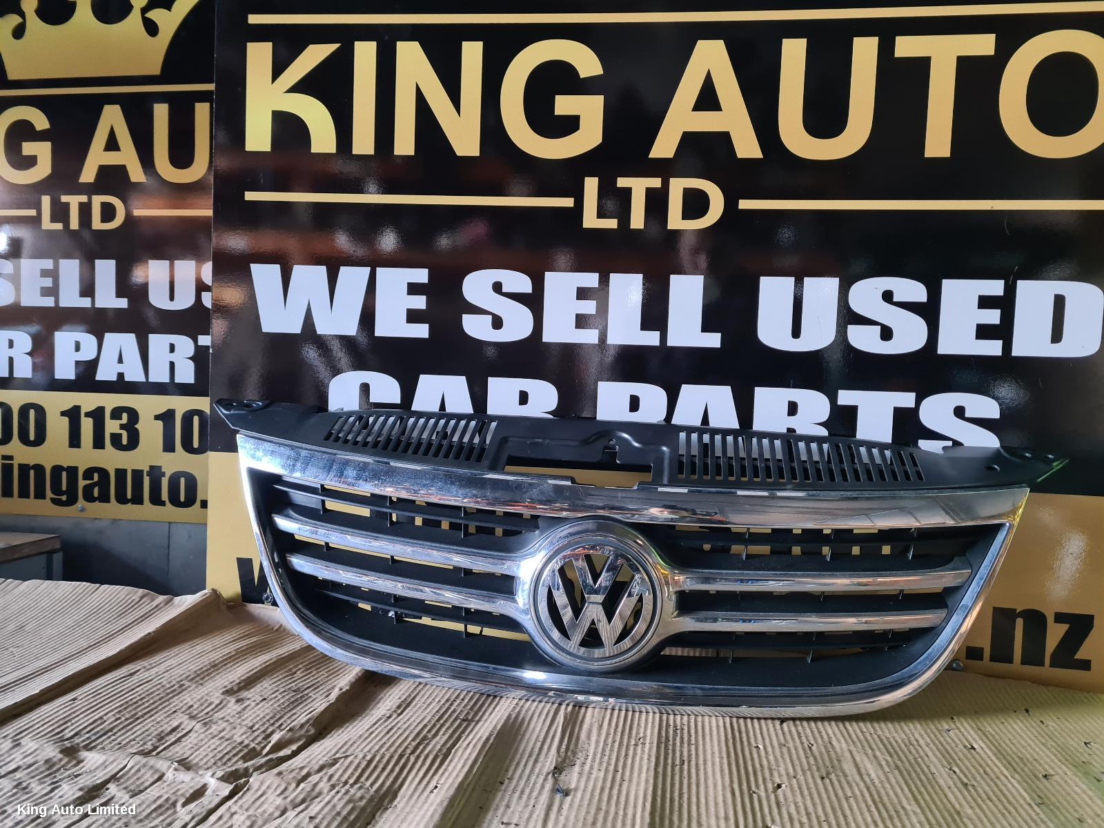 Volkswagen - Volkswagen TIGUAN 2011 Grille