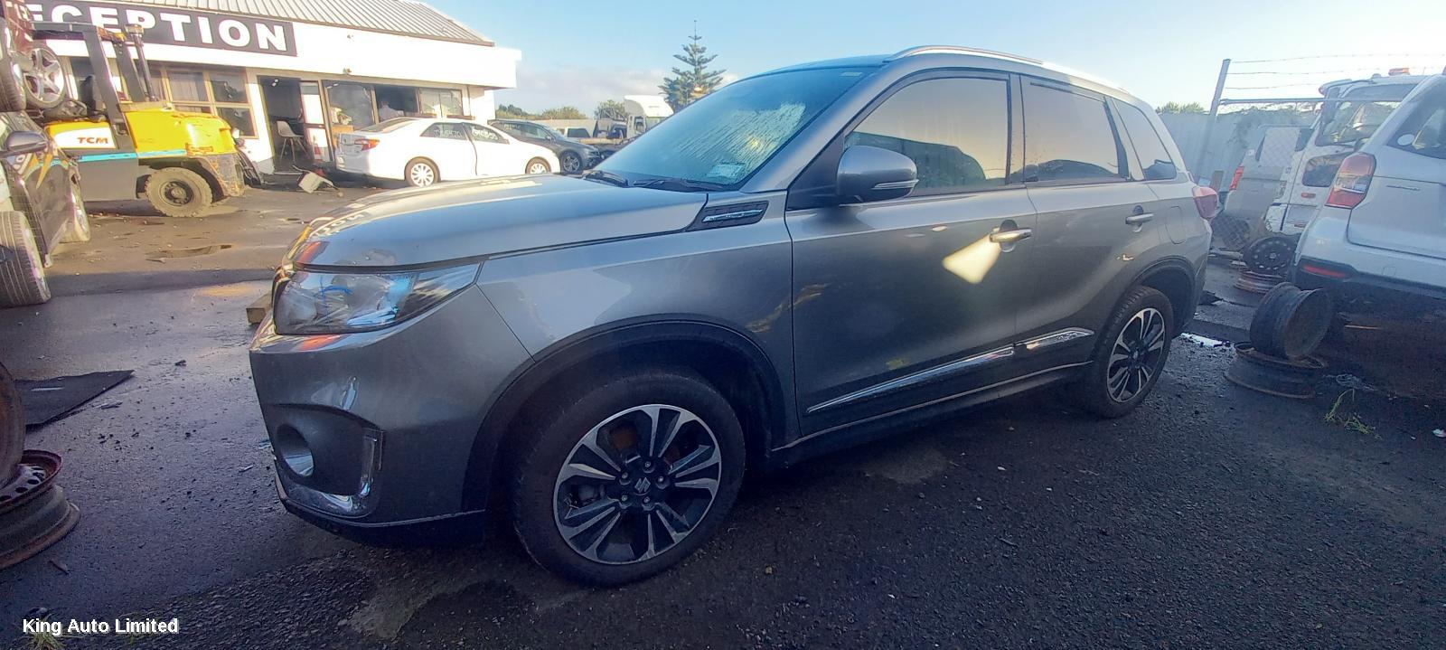 Suzuki VITARA 2019 Left Door Mirror thumbnail 3