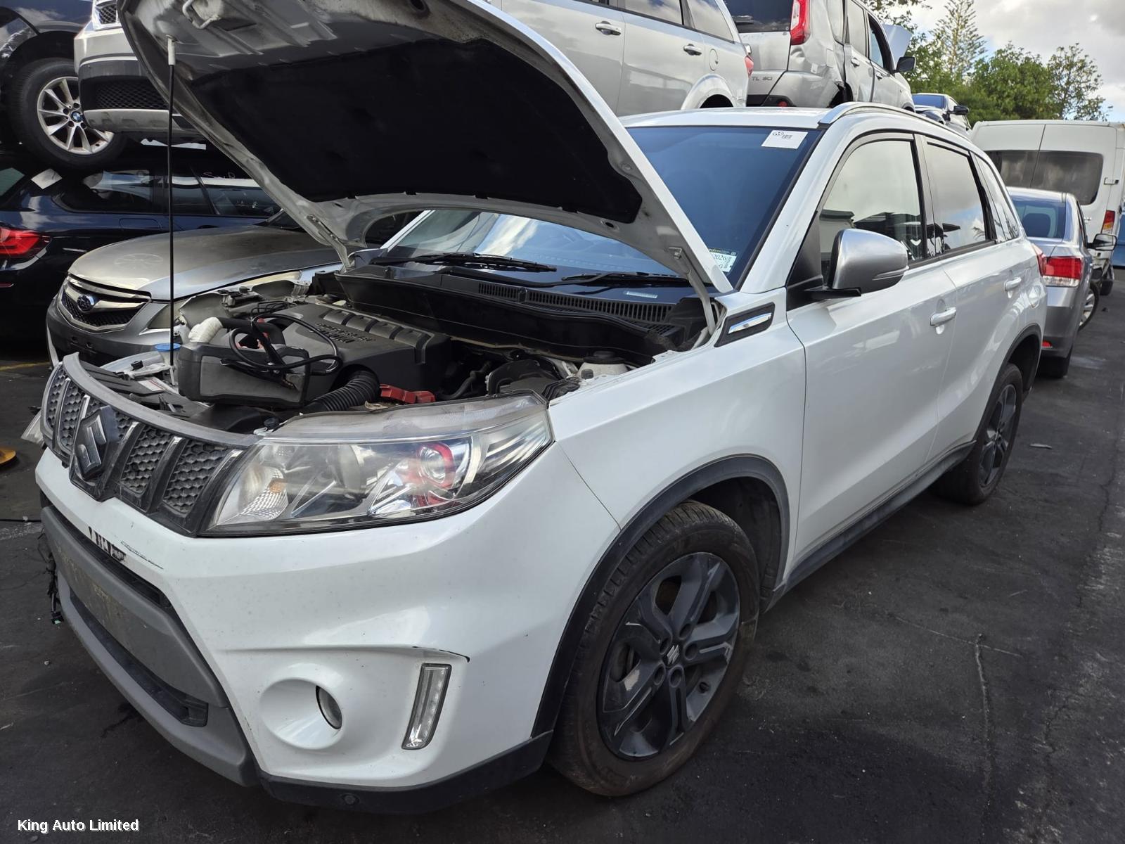 Suzuki VITARA 2017 Left Door Mirror thumbnail 1