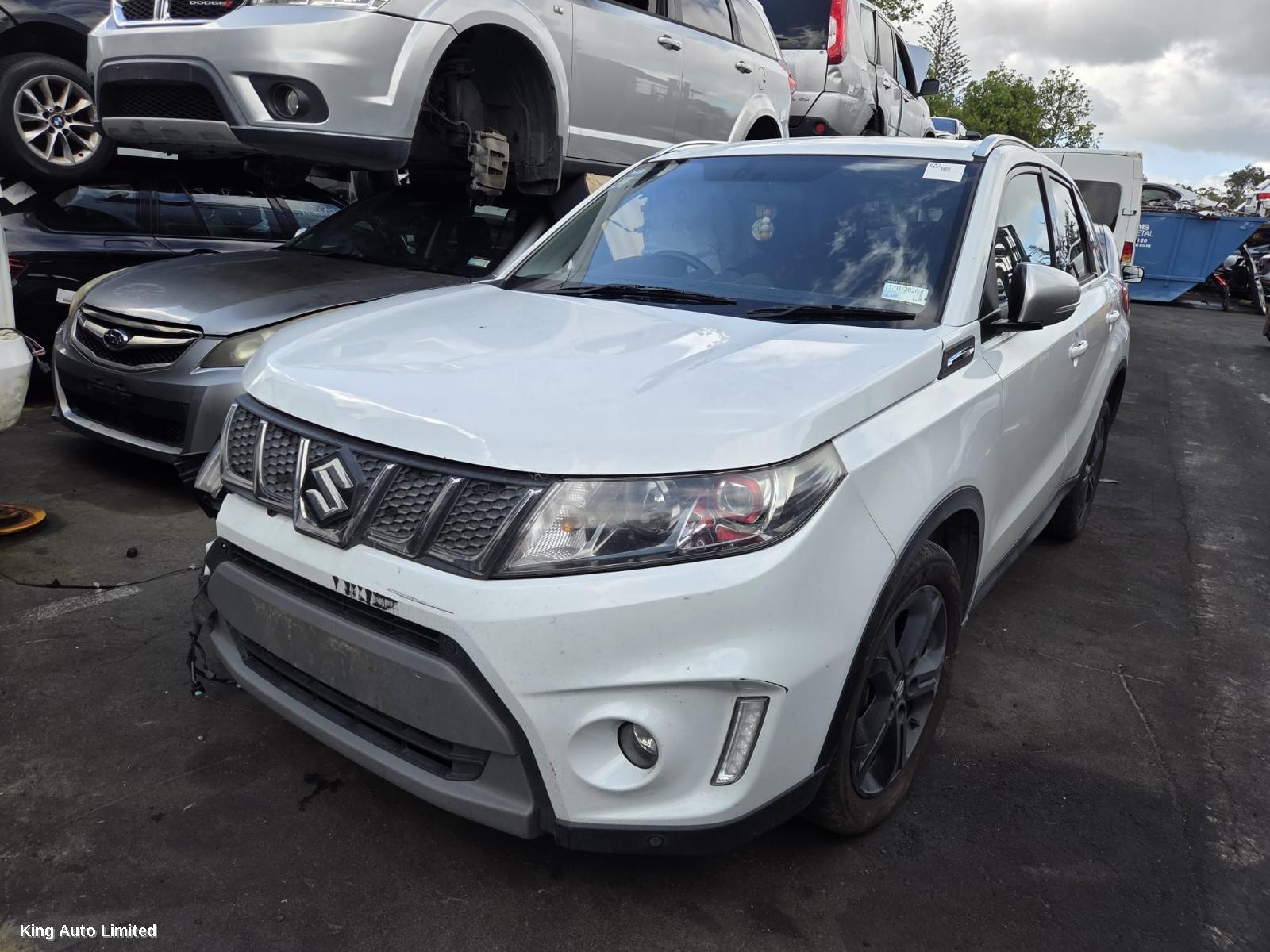 Suzuki VITARA 2017 Left Door Mirror thumbnail 2