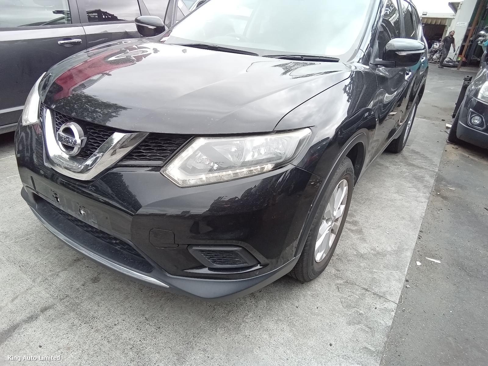 Nissan XTRAIL 2016 Right Door Mirror thumbnail 2