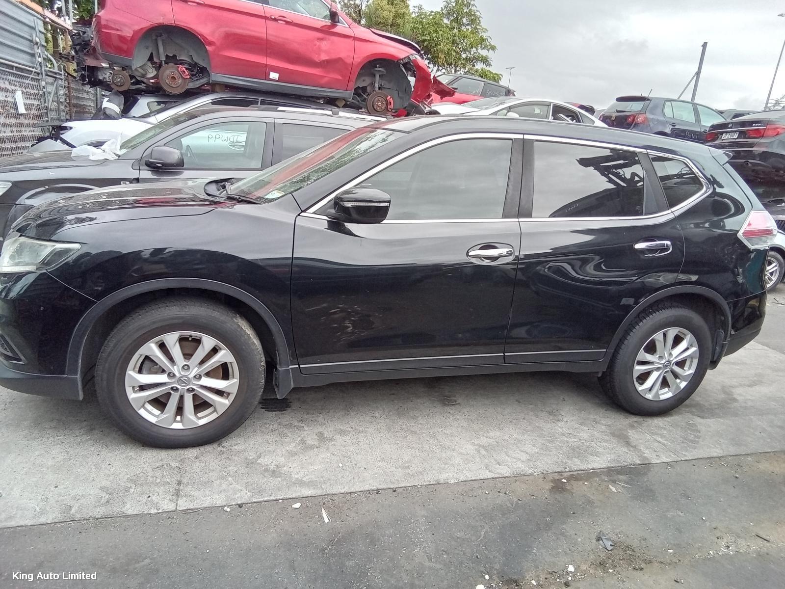 Nissan XTRAIL 2016 Right Door Mirror thumbnail 3