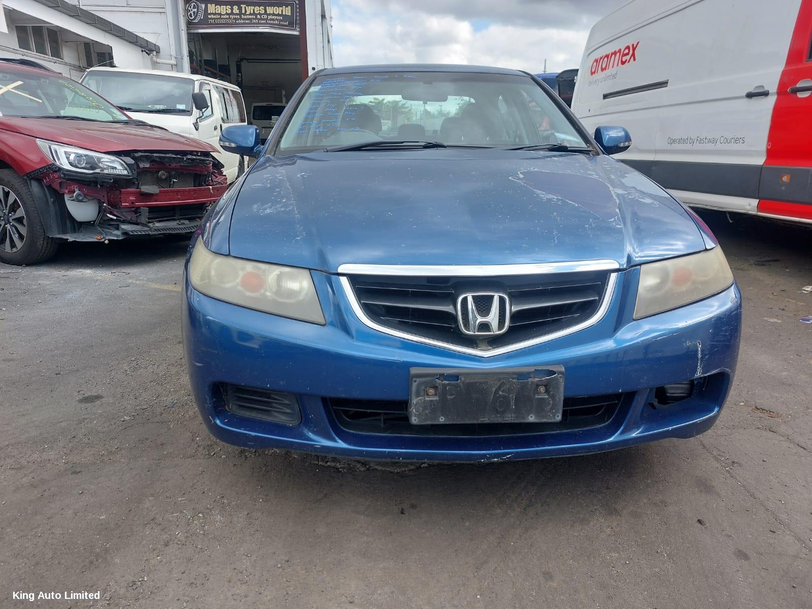 Honda ACCORD 2003 Right Taillight thumbnail 2