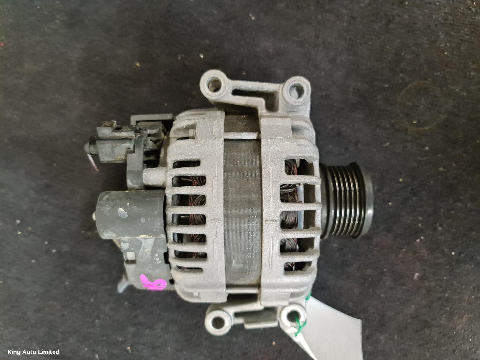 Audi A4 2014 Alternator thumbnail 2
