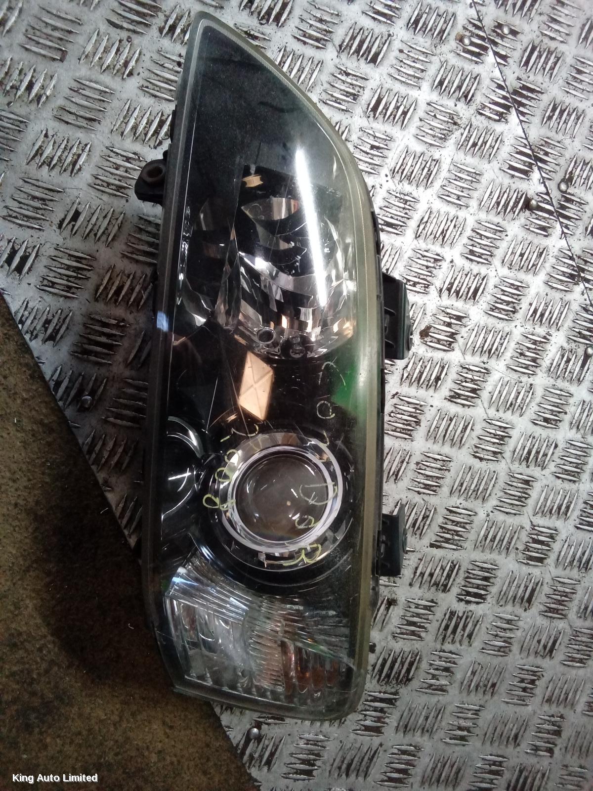 Holden COMMODORE 2008 Left Headlamp thumbnail 2