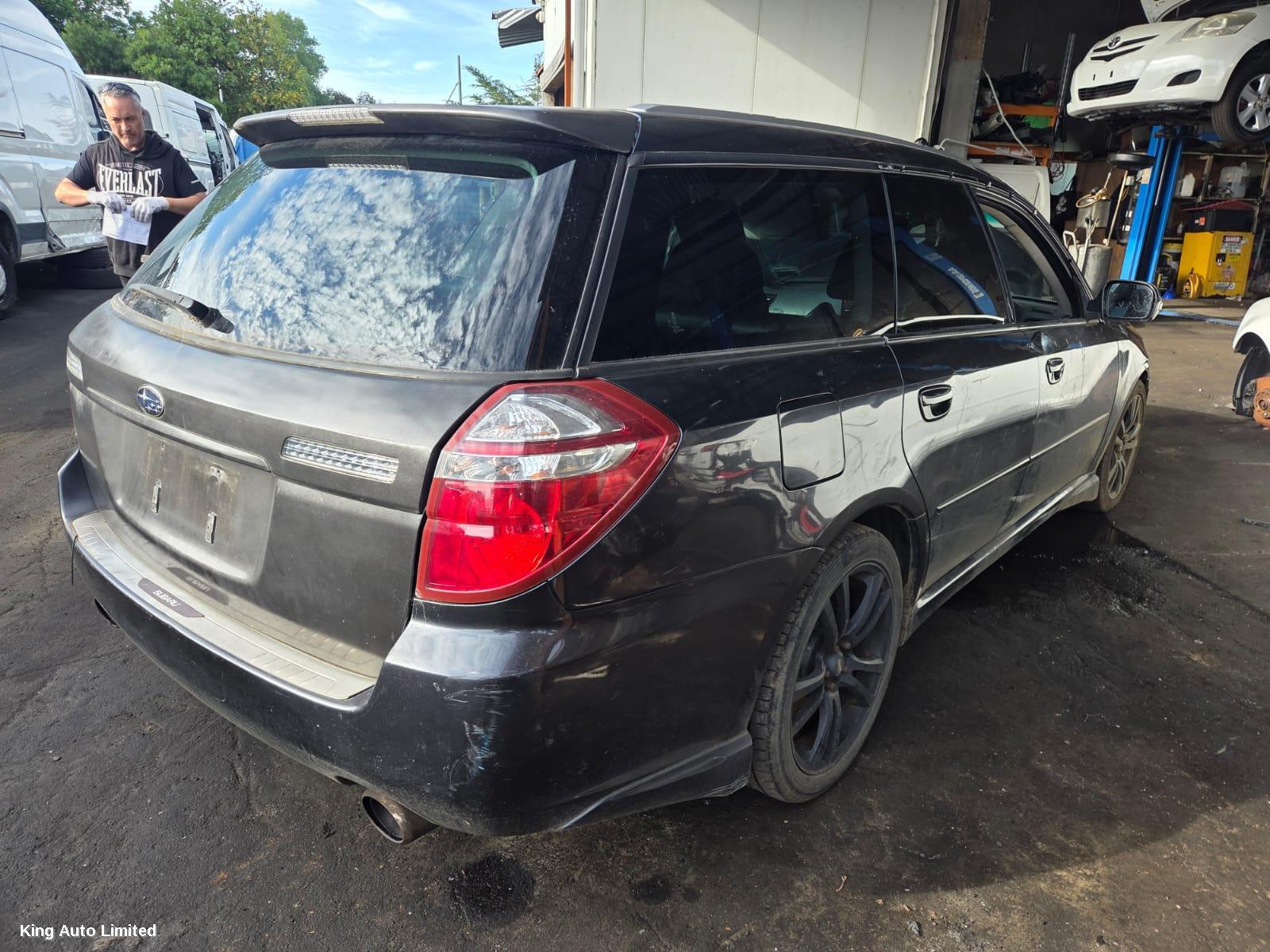 Subaru LIBERTY 2004 Bootlid/Tailgate thumbnail 3