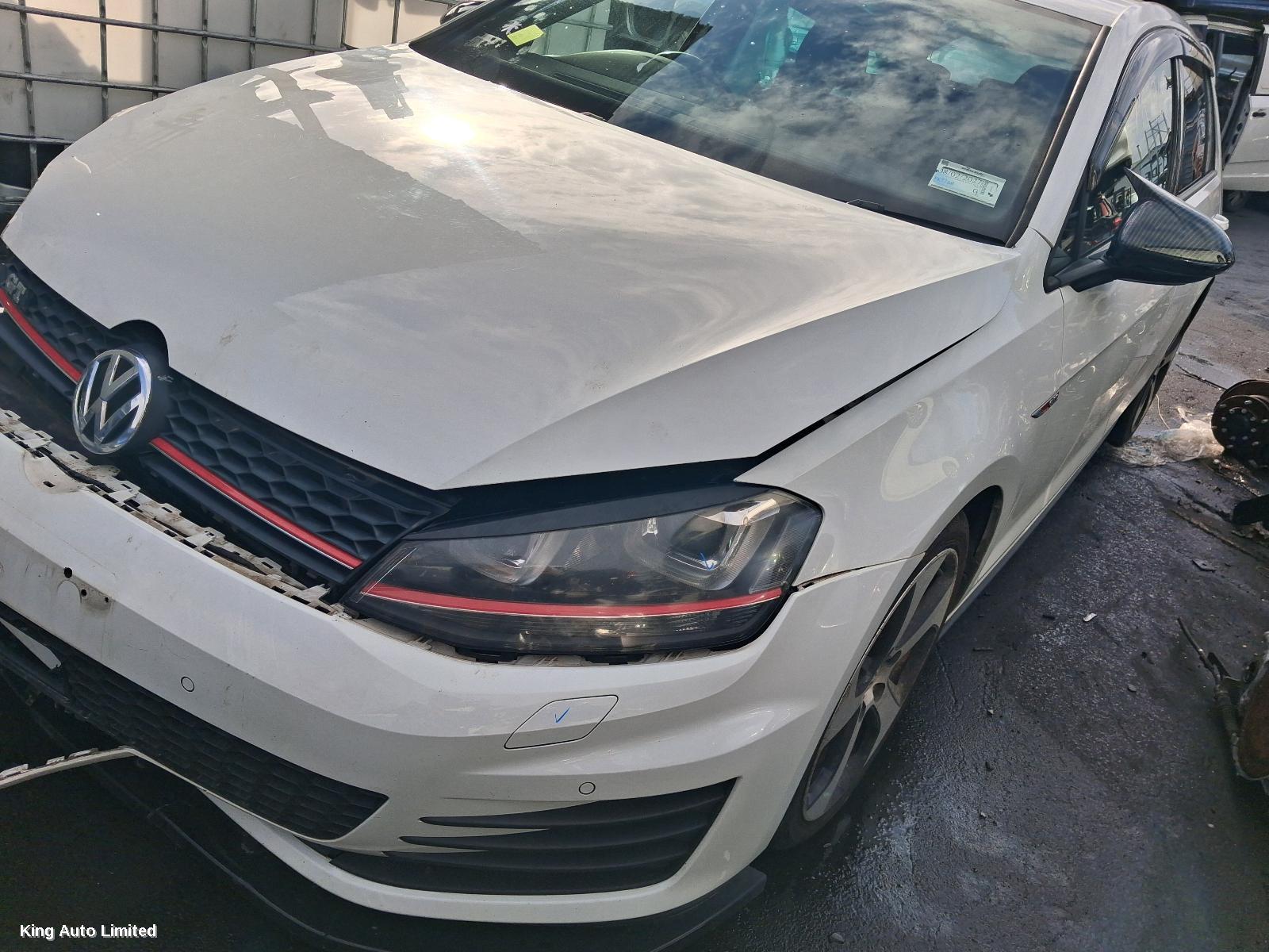 Volkswagen GOLF 2016 Wheel Mag thumbnail 3