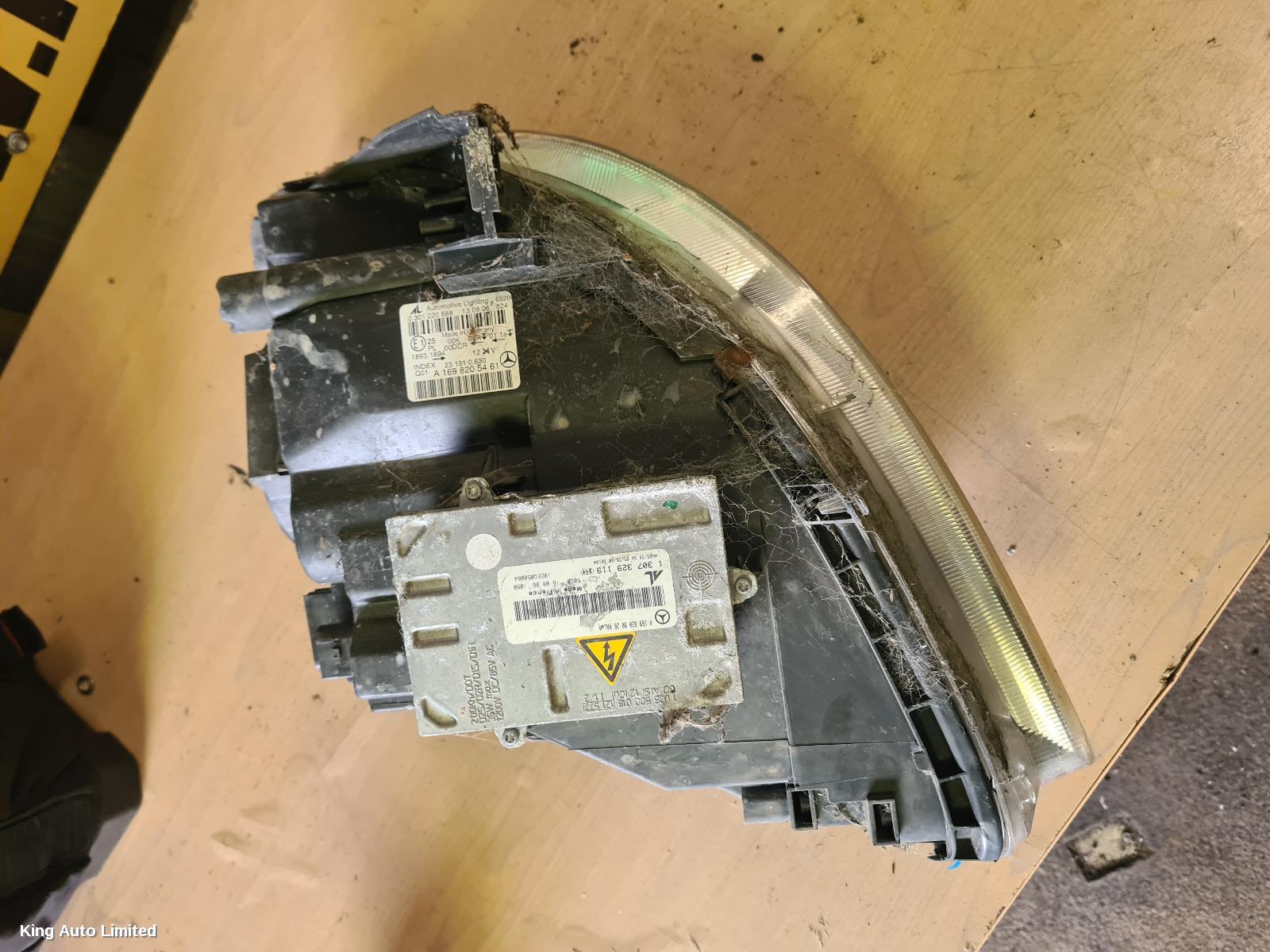 Mercedes-Benz B CLASS 2007 Right Headlamp thumbnail 2