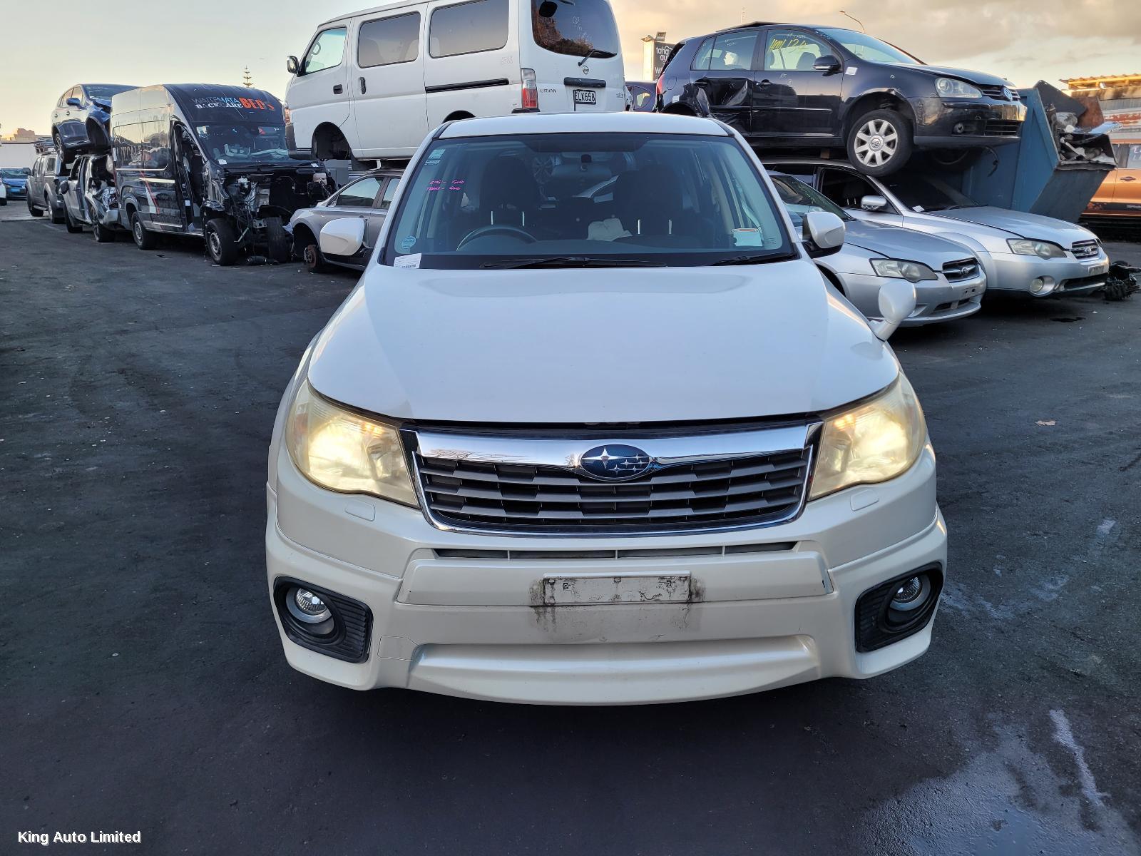 Subaru - Subaru FORESTER 2010 Front Bumper