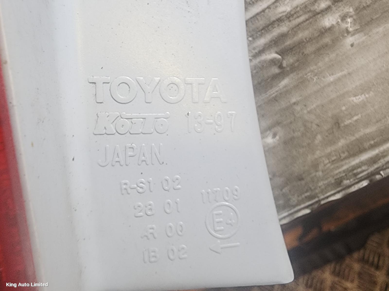 Toyota COROLLA 2006 Left Taillight thumbnail 3