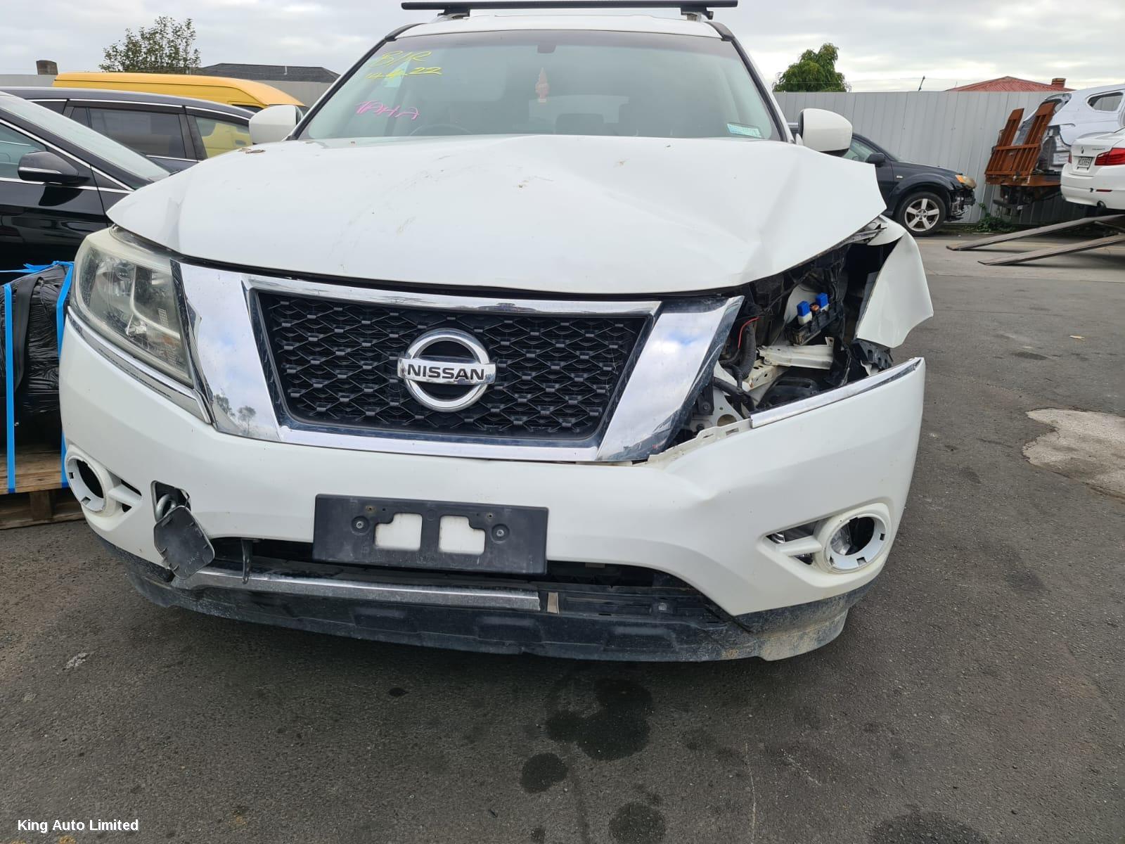 Nissan - Nissan PATHFINDER 2013 Left Door Mirror