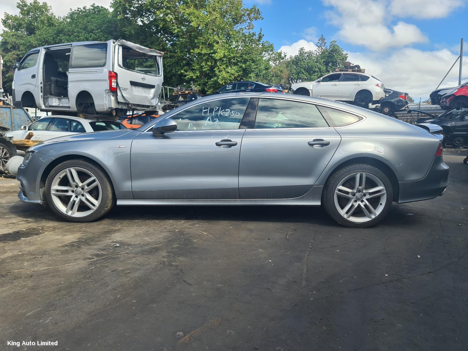 Audi A7 2014 Bonnet thumbnail 3
